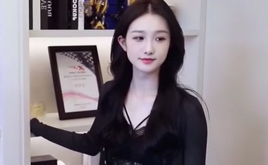太古里约自己闺蜜小炮友疯狂做爱_CockyFuckyLow