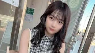 FC2-3818246 今年春天18岁的白人小姑娘，一个可以看她一眼的大学生！ ！用力短距离，深入未成熟的身体，持续射精！ ！