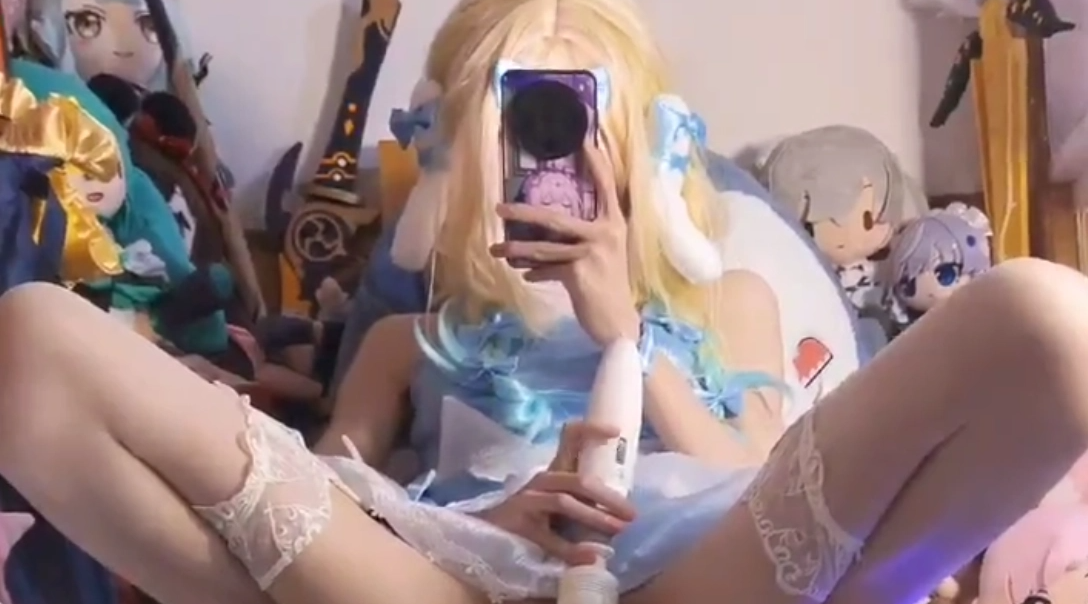 【伪娘】区区...假牛牛....罢了，我才不会因为这种东西....而有感觉什么的呢...你这嘴硬口嗨大王这样就想让我高潮吗?赫赫 你想多...嗯...不行❤️