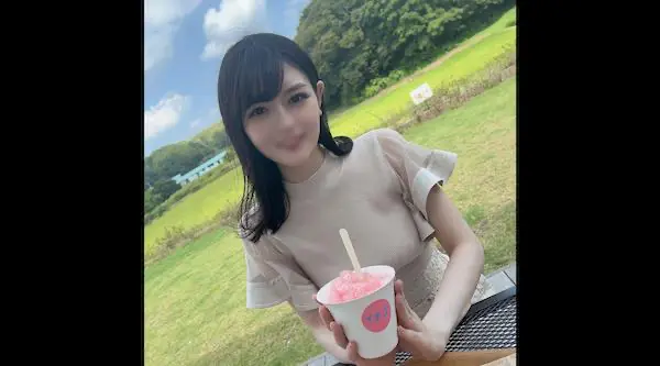 FC2-4008915 一个有著半长黑发的美丽贵族钢琴老爷子，一个美丽的贵族模样的大师，全身赤裸……一个干净漂亮的女人，一头浓密的头发，一副不精致的样子！ ！连续射精！ ！