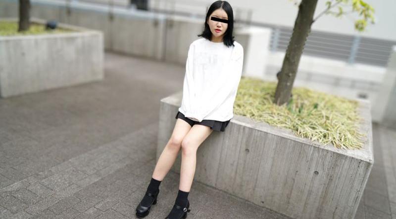 10musume_020923_01【无码】喜歡做愛而來、在廁所也有經驗 鈴宮光
