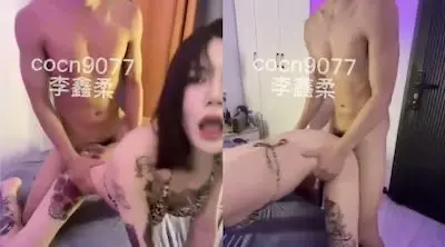 长沙 Ts李鑫柔 温柔小人妖，床上哇哇叫，被哥哥顶烂菊花，艹射！