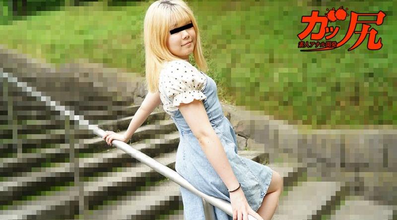 10musume_101723_01【无码】硬尻 ～大家的自慰套・羅莉可愛桃臀妹子想被使用！～ 上杉千尋