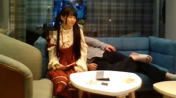 专操萝莉大神♋百人斩♋双马尾娇小萝莉换上肚兜 沙发上上干她