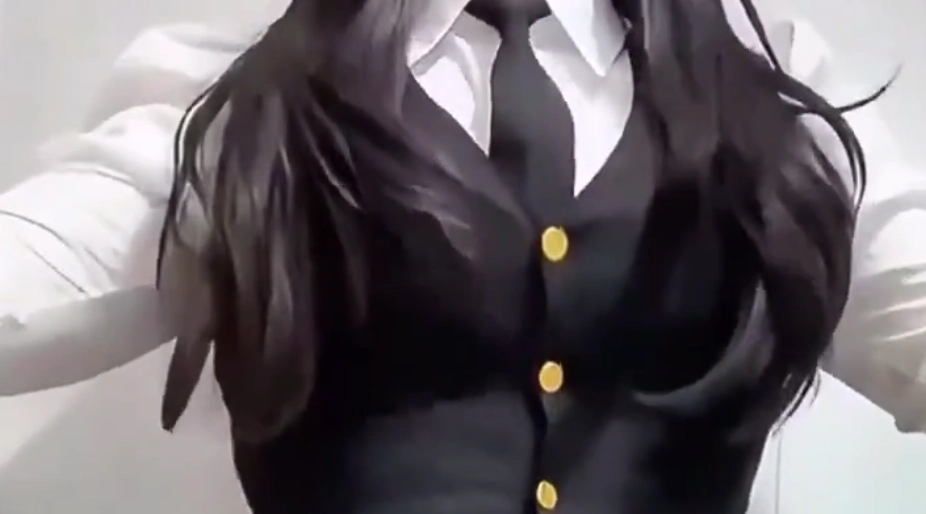 【伪娘】我每天都渴望着有人来插我， 当后面被填满的时候，大脑一片空白， 下面也会不停的流水
