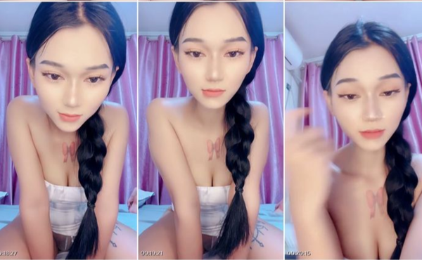新人下海！身材纤细苗条，咪咪好大自慰3