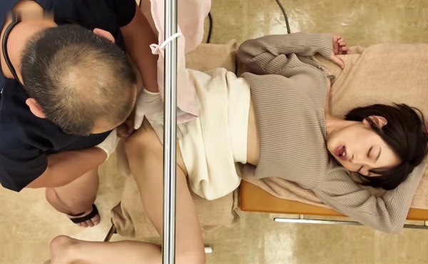 産婦人科痴！！29何も知らない若妻に治療と称して中出しまでっ！！ Uncensored-UMD-1007