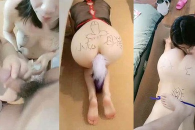 草着逼舔鸡巴调教两个骚母狗女女互插毒龙舔逼灌肠