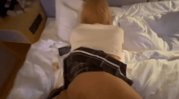 黑丝JK伪娘,啊顶的好深,不行啊我操你大爷,学妹的jk裙下面怎么会有一根棒棒,被大鸡吧差点顶死了 - 国产自拍视频