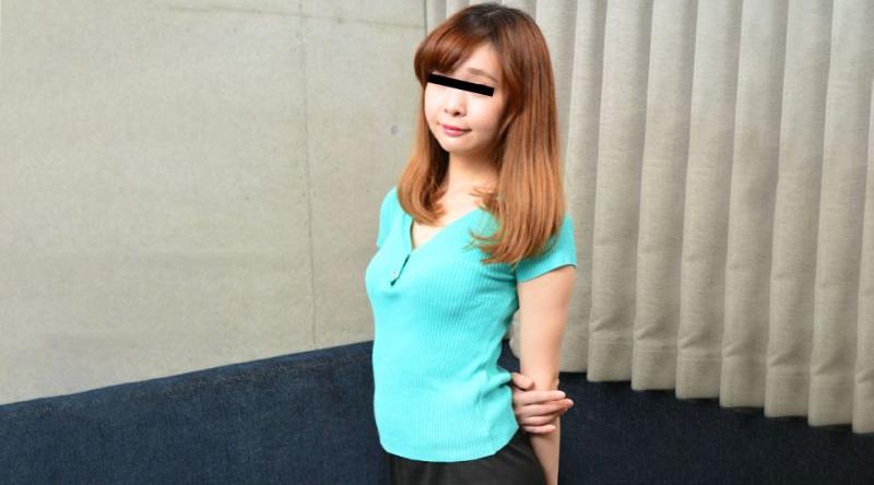 10musume_111423_01【无码】與憧憬AV女優交絡讓肉棒大興奮！嬌小可愛桃臀妹子！ 冬月涼子
