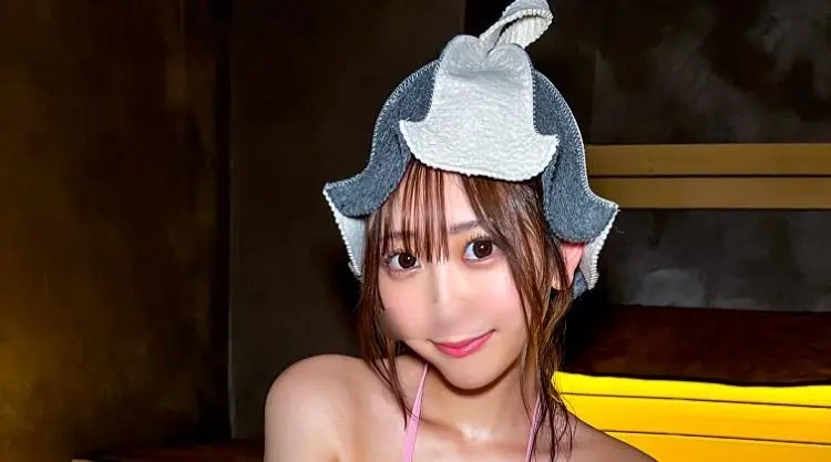 FC2-3302463 26 岁的 Gladle Yunacchi“我要离开浴室天堂♪”充满活力的Raw Saddle高潮中出SEX！