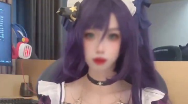 【伪娘】白嫩肌肤伪娘cos自慰