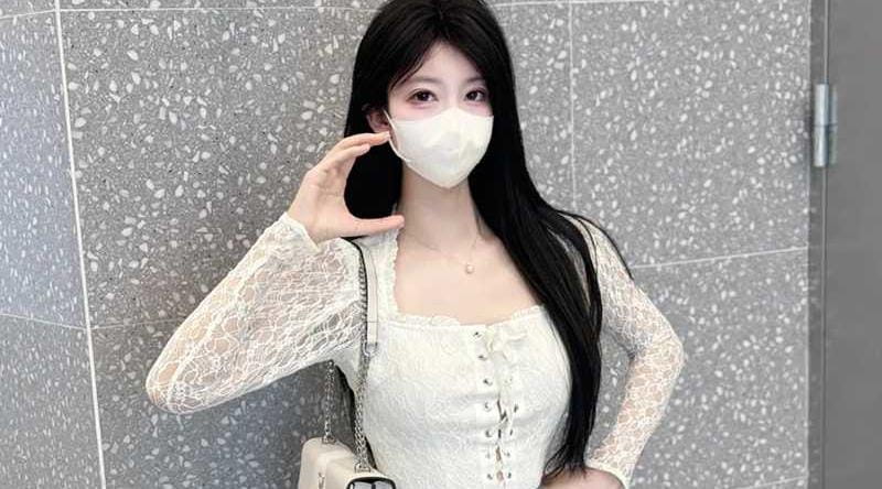 爆乳淫娃大尺度性爱福利视频 手撸 足交 阴推 这小母狗的玩法 多得都能开性爱培训班了！