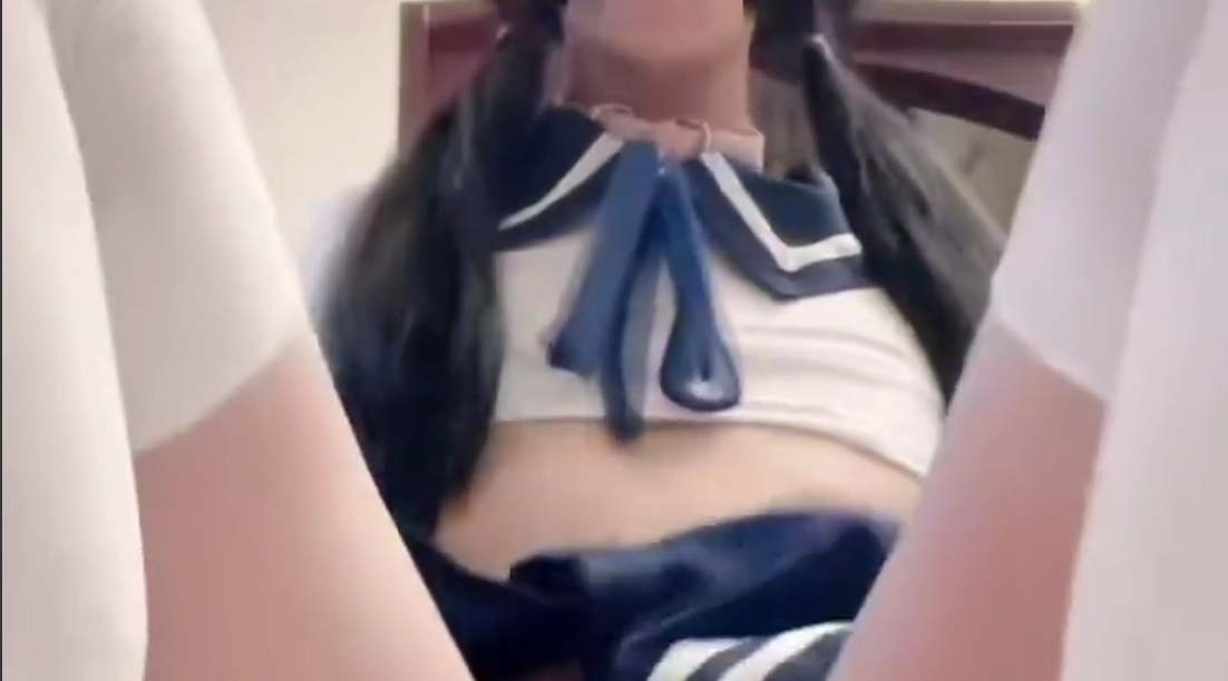 【伪娘】开苞视频 23cm