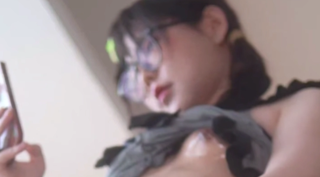 【伪娘】极致反差！小小的身体也可以很瑟情， 小摇杆也可以🦌成勤天柱！