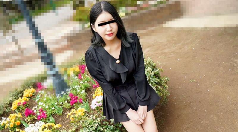 10musume_102823_01【无码】一面被抽插一面與男友通話的素人妹子！ 鈴宮光